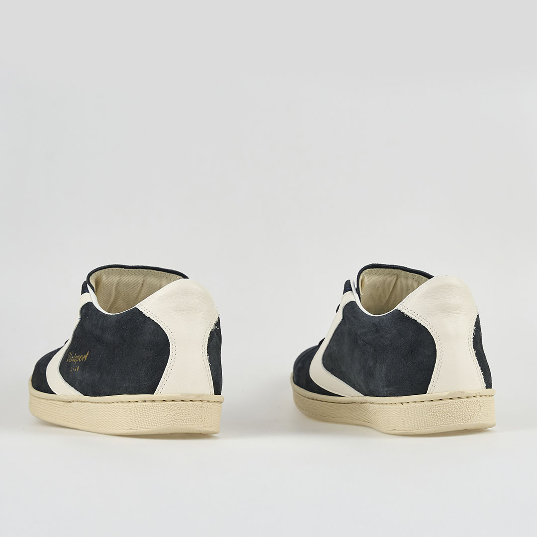 Tournament Suede Off Black 1