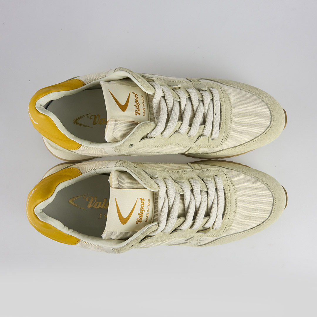 Magic Run Canvas Milk 2