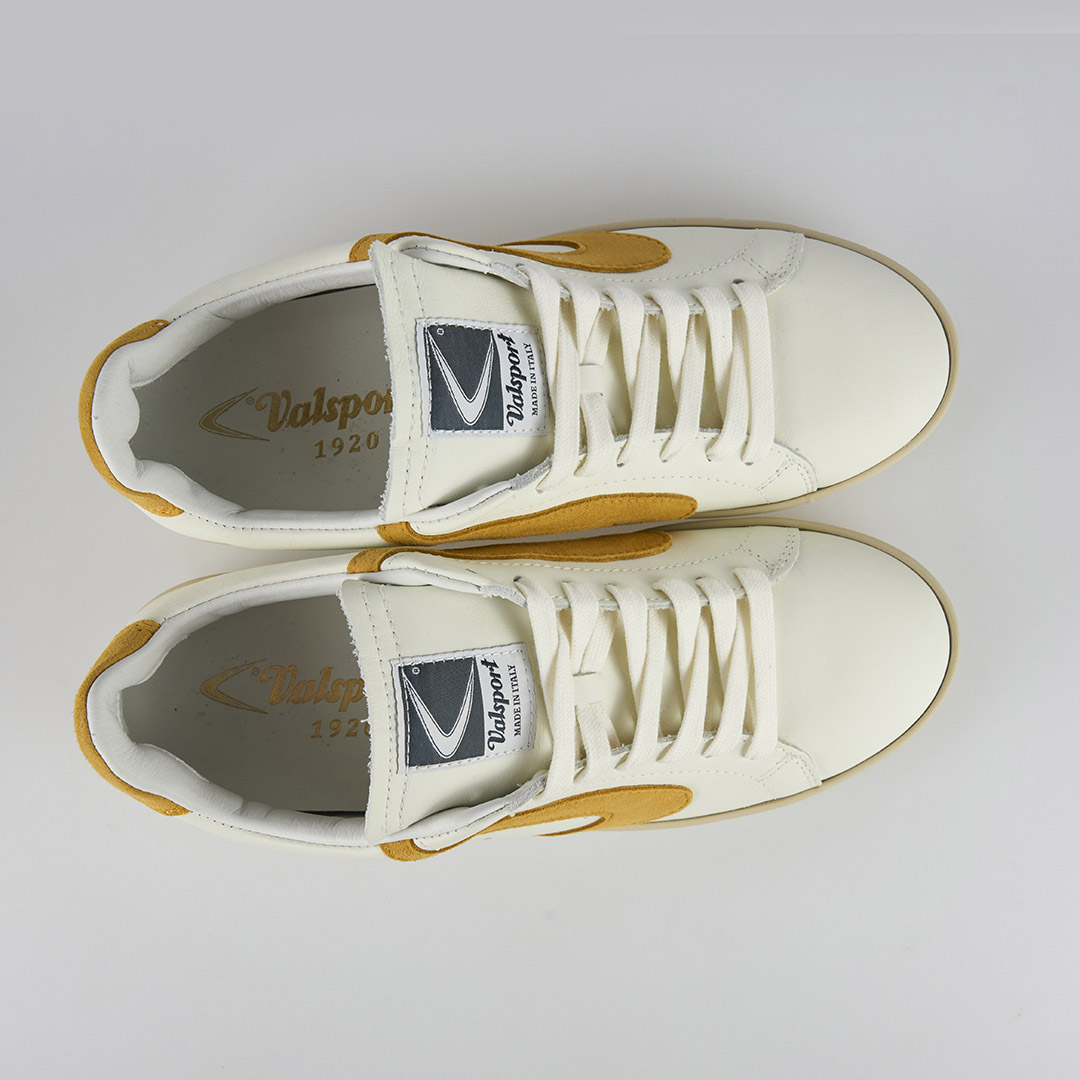 Tournament Leather Suede Amber 2